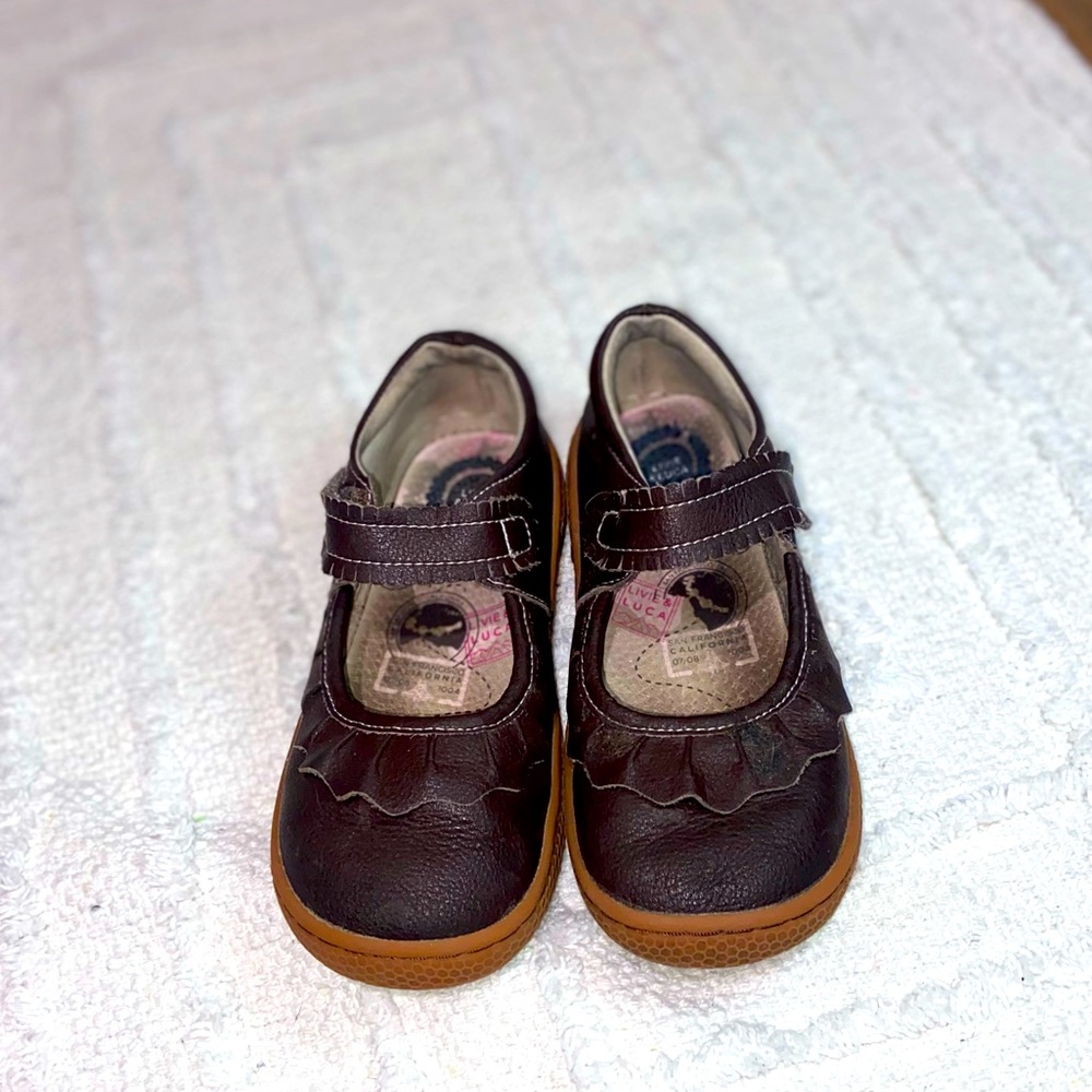 Livie & Luca brown Velcro shoes